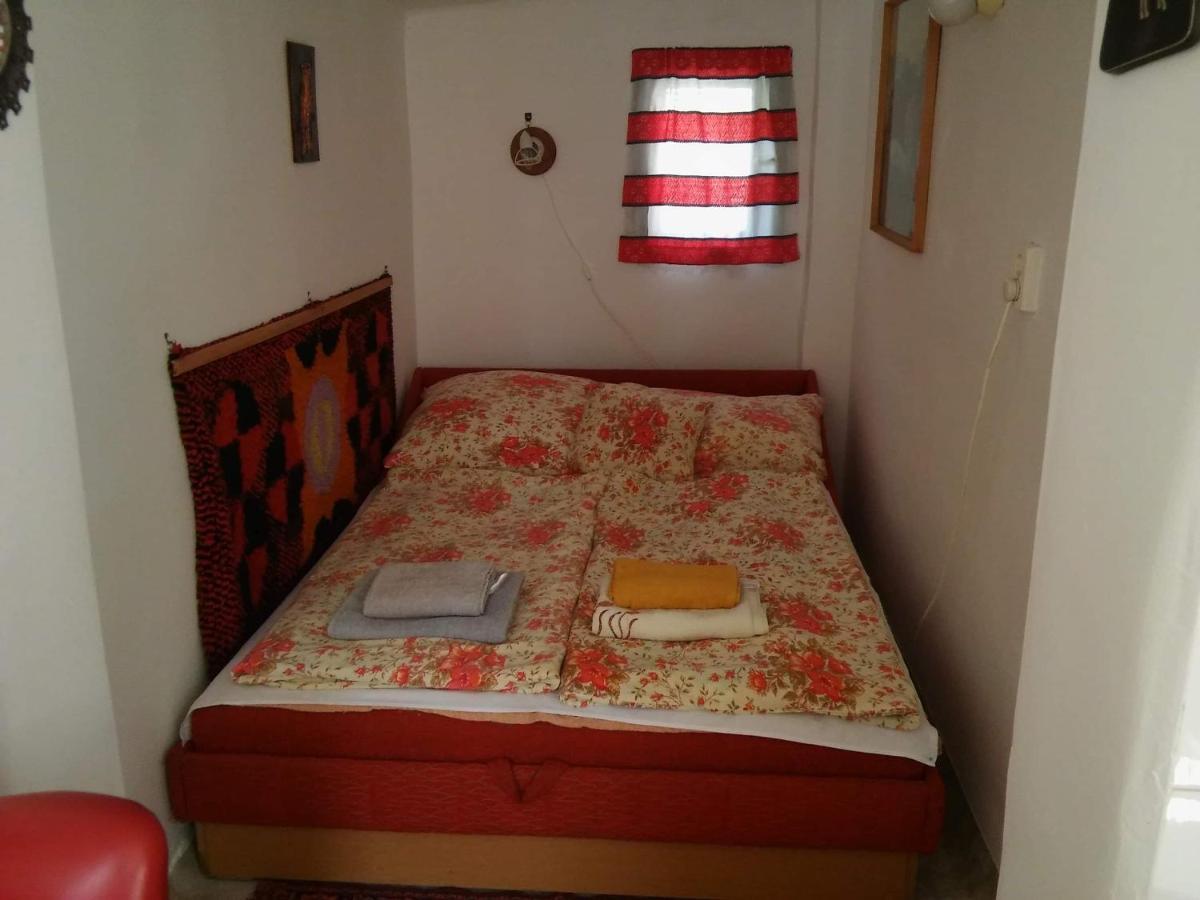 Apartman Kuckoval Apartment Balatonföldvár Екстериор снимка