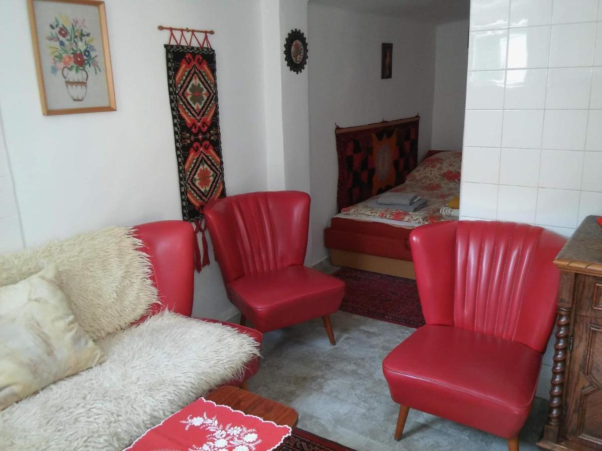 Apartman Kuckoval Apartment Balatonföldvár Екстериор снимка